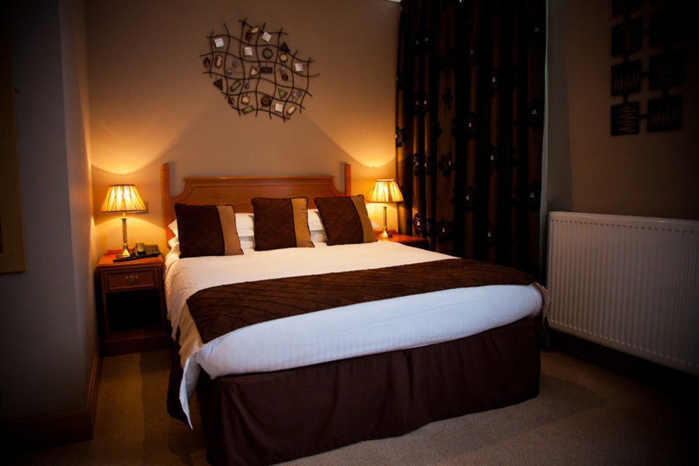 The City Hotel Dunfermline Exterior foto